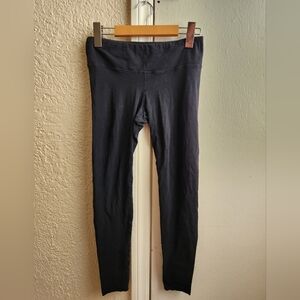 Aritzia- TNA Leggings